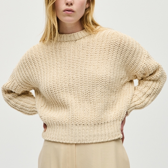 Cozy Brown Knit Sweater - Picture 6 of 6